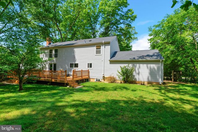 15919 FAIRWAY DR, Dumfries, VA 22025