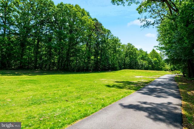 15919 FAIRWAY DR, Dumfries, VA 22025