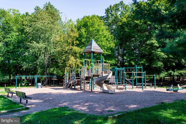 15919 FAIRWAY DR, Dumfries, VA 22025