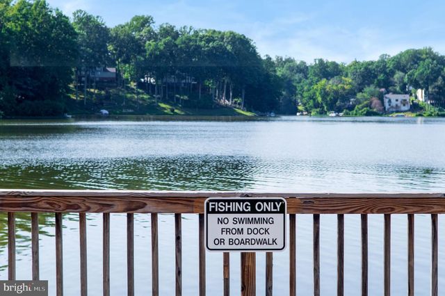 15919 FAIRWAY DR, Dumfries, VA 22025