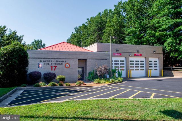 15919 FAIRWAY DR, Dumfries, VA 22025
