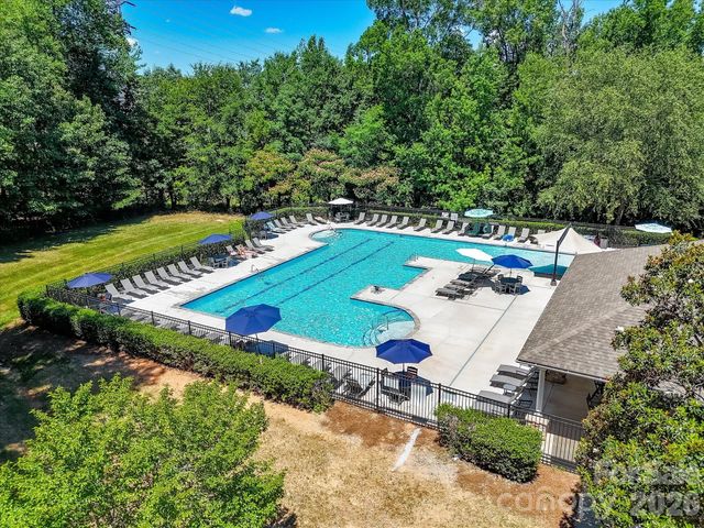 18625 The Commons Boulevard, Cornelius, NC 28031