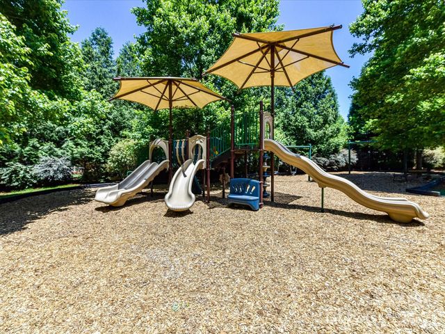 18625 The Commons Boulevard, Cornelius, NC 28031