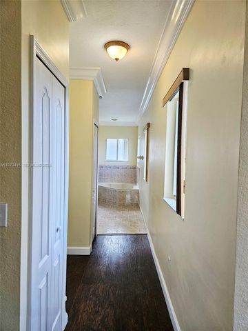 2864 SW 138th Path, Miami, FL 33175