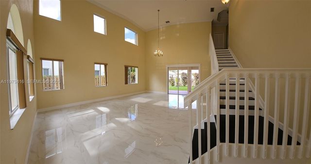 2864 SW 138th Path, Miami, FL 33175