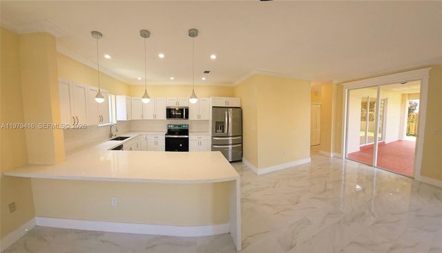 2864 SW 138th Path, Miami, FL 33175