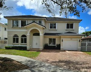 2864 SW 138th Path, Miami, FL 33175
