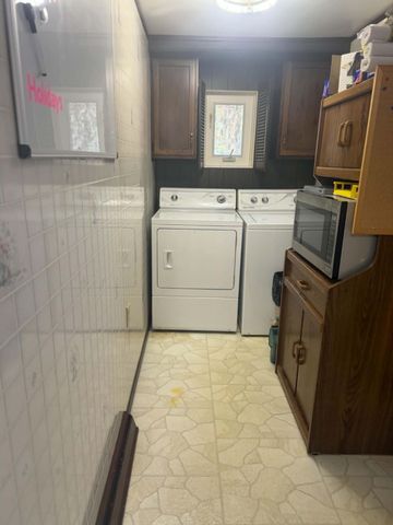 1820 SE Boutell Road, Essexville, MI 48732