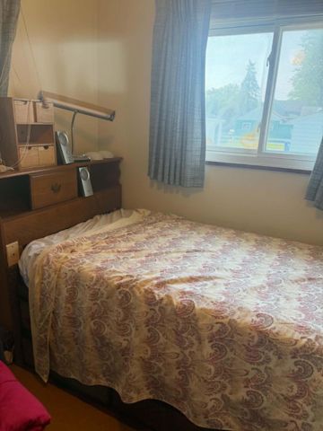 1820 SE Boutell Road, Essexville, MI 48732