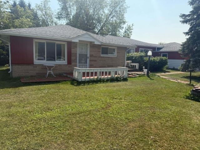 1820 SE Boutell Road, Essexville, MI 48732