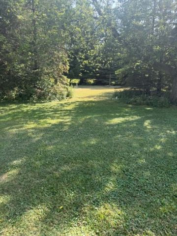 1820 SE Boutell Road, Essexville, MI 48732