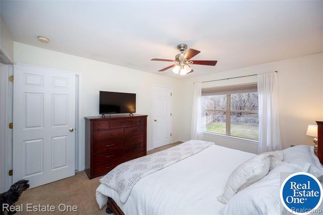 1345 S Milford Road, Milford, MI 48381