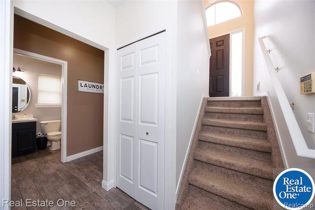 1345 S Milford Road, Milford, MI 48381