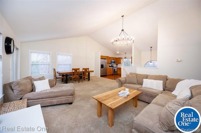 1345 S Milford Road, Milford, MI 48381