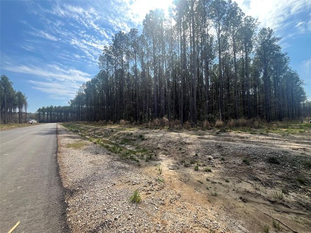 4264 Road 66126, Dayton, TX 77535