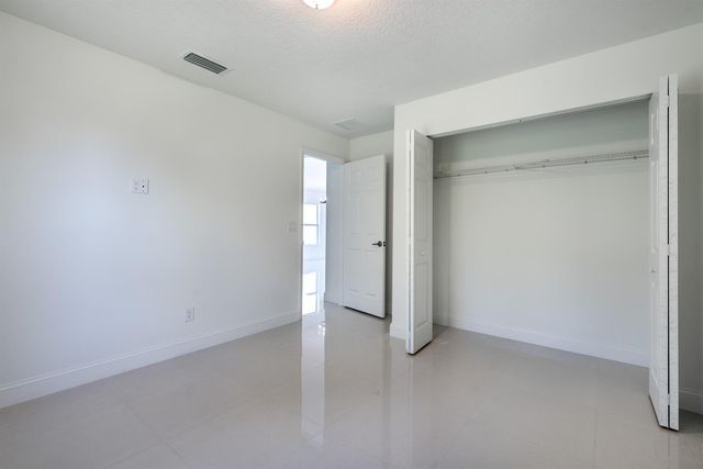 122 SW Becker Road, Port St. Lucie, FL 34953