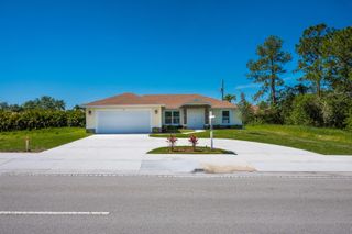 122 SW Becker Road, Port St. Lucie, FL 34953