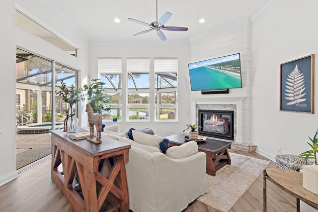 511 Regatta Bay Boulevard, Destin, FL 32541