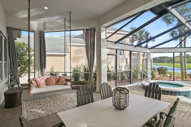 511 Regatta Bay Boulevard, Destin, FL 32541