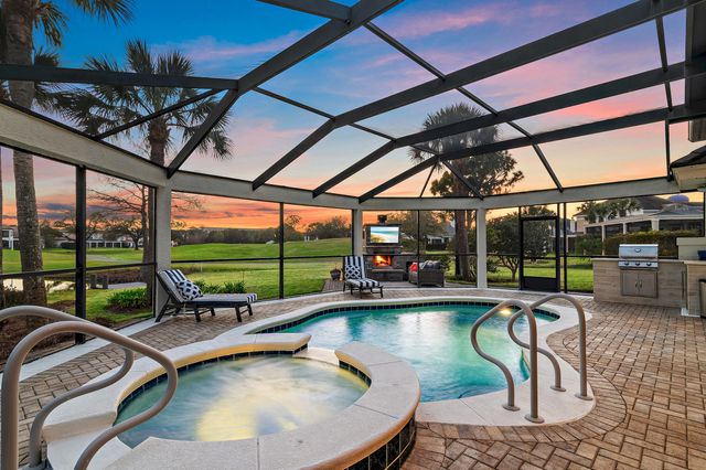 511 Regatta Bay Boulevard, Destin, FL 32541
