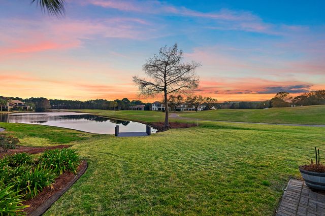 511 Regatta Bay Boulevard, Destin, FL 32541