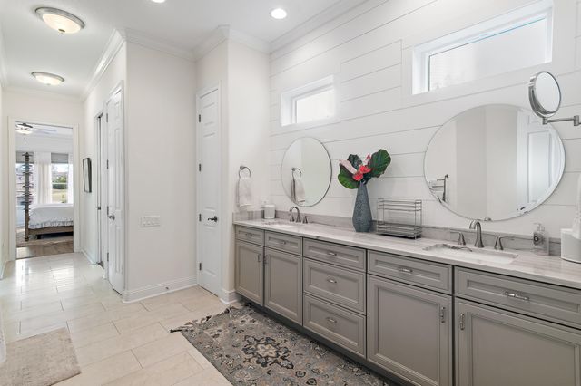 511 Regatta Bay Boulevard, Destin, FL 32541