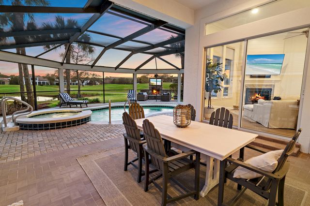 511 Regatta Bay Boulevard, Destin, FL 32541