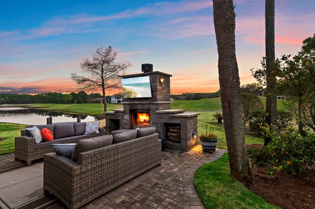 511 Regatta Bay Boulevard, Destin, FL 32541