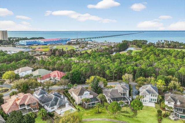 511 Regatta Bay Boulevard, Destin, FL 32541