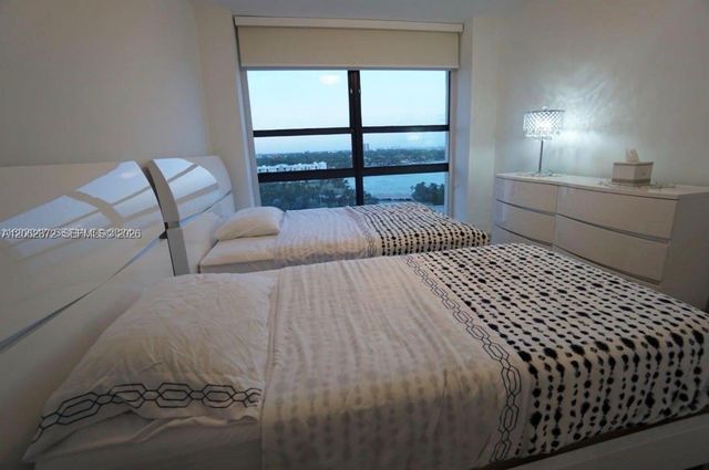 600 NE 36th Street 1214, Miami, FL 33137
