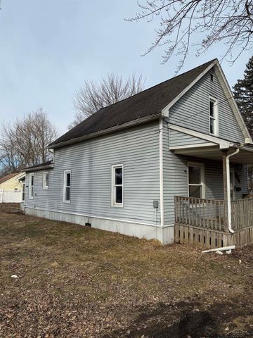 1724 Maine Street, Saginaw, MI 48602