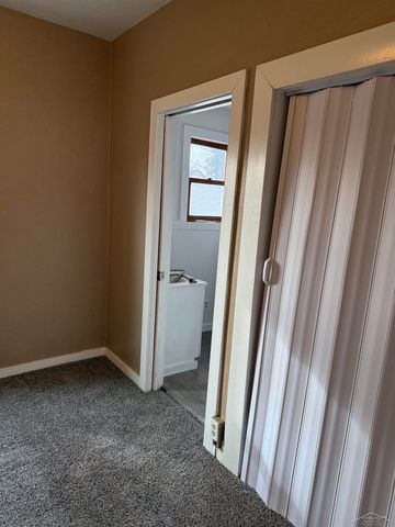 1724 Maine Street, Saginaw, MI 48602