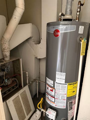 1724 Maine Street, Saginaw, MI 48602