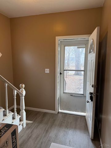 1724 Maine Street, Saginaw, MI 48602