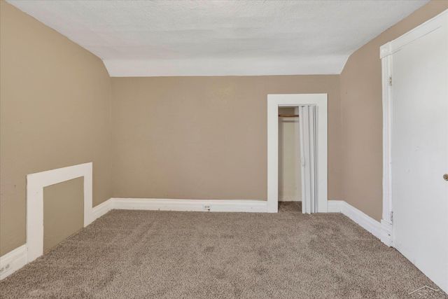 1724 Maine Street, Saginaw, MI 48602