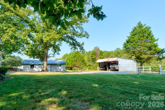 610 Helton Road, Cherryville, NC 28021