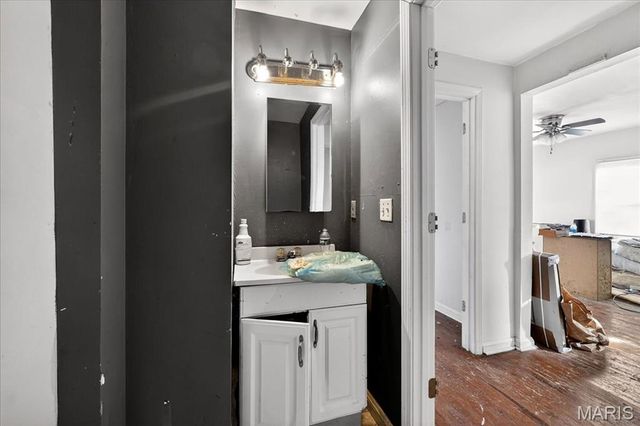 342 Alsobrook Street, Kirkwood, MO 63122