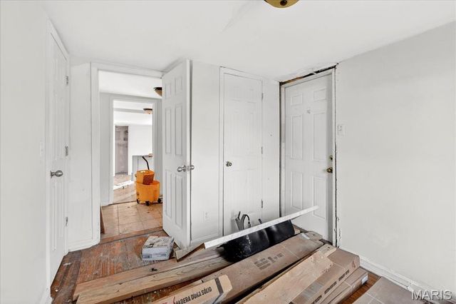 342 Alsobrook Street, Kirkwood, MO 63122