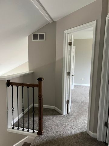 1207 E Oak Drive, Fenton, MI 48430