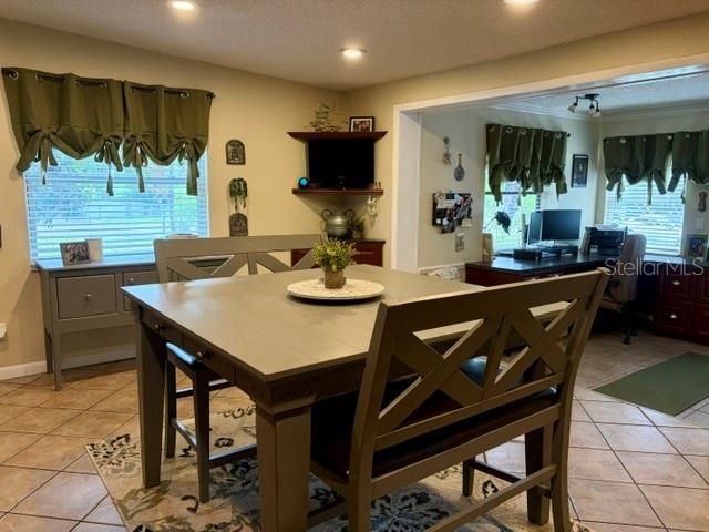 915 HARBOR HILL DRIVE, Safety Harbor, FL 34695