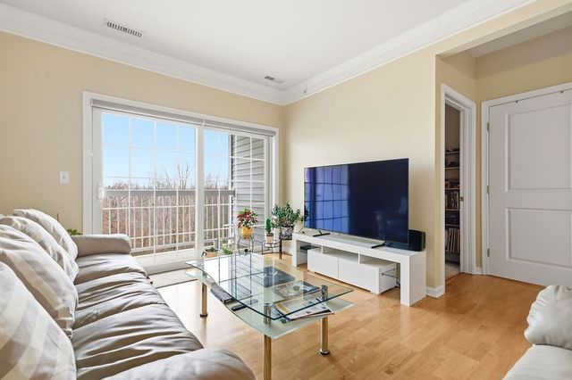 426 John Mahar Hwy 408, Braintree, MA 02184