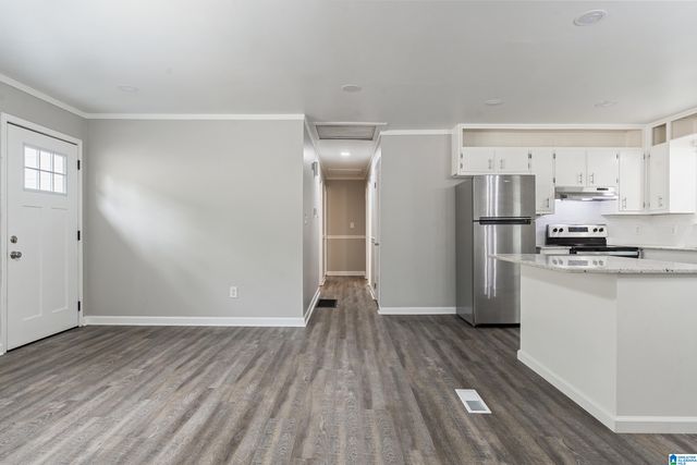 2716 NE 7TH PLACE NE, Center Point, AL 35215