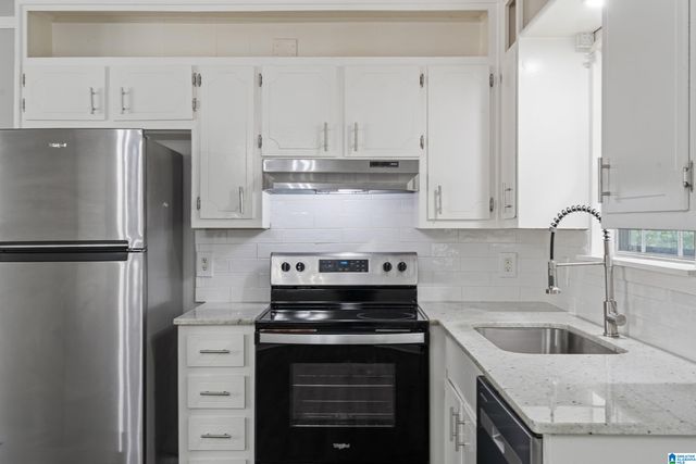 2716 NE 7TH PLACE NE, Center Point, AL 35215
