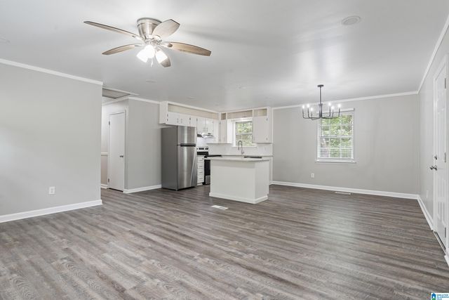 2716 NE 7TH PLACE NE, Center Point, AL 35215