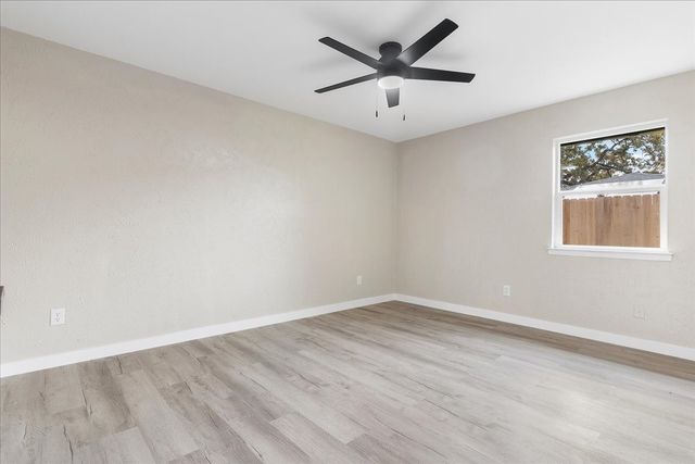 7105 Briardale Drive, North Richland Hills, TX 76182