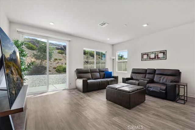 10380 Prospector Lane, Moreno Valley, CA 92557