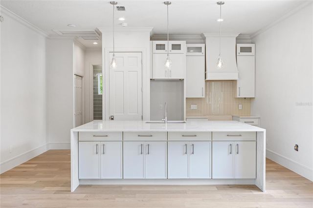2228 EARLEAF COURT, Longwood, FL 32779