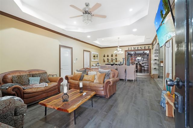 2521 County Road 3550, Cleveland, TX 77327