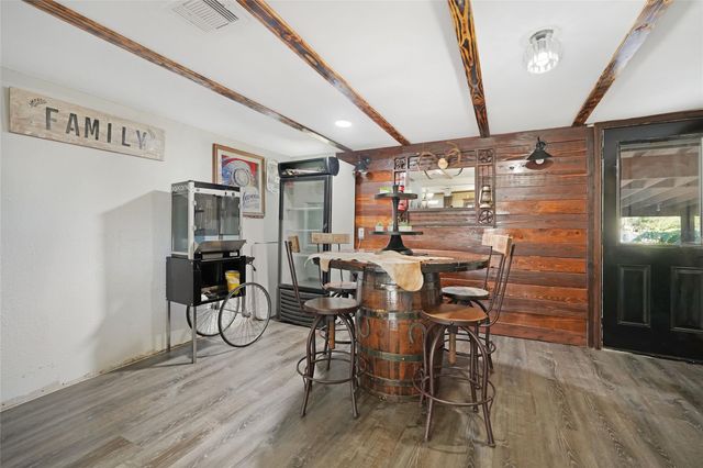 2521 County Road 3550, Cleveland, TX 77327