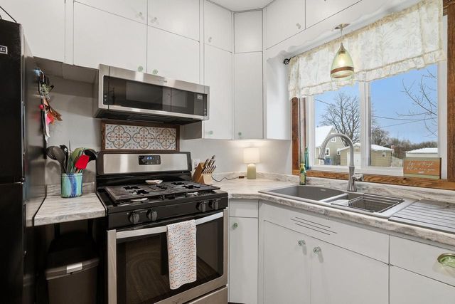 330 FIRST STREET, Rosholt, WI 54473